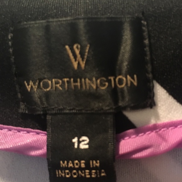 Black and white skirt - Picture 3 of 3